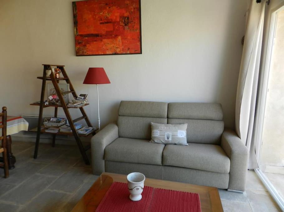 Le Maset Des Aires Avec Vue Sur Le Luberon Et Son Jacuzzi Exterieur Disponible De Juin A Mi-Septembre Maubec  Kültér fotó